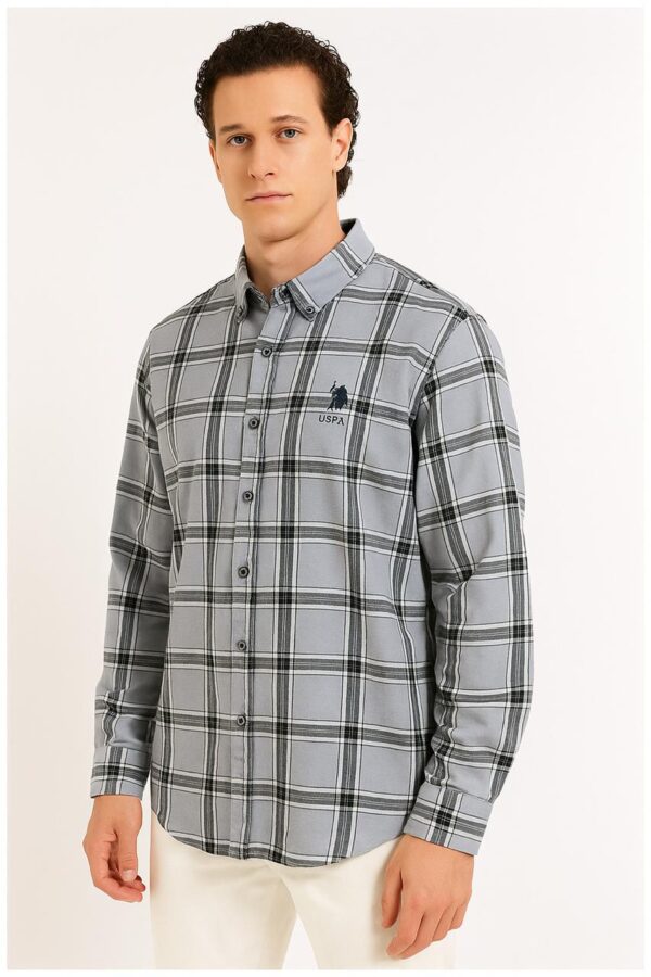 U.S. POLO ASSN. Men's Regular Fit Shirt
